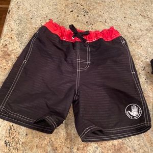 Body Glove boys shorts size 7